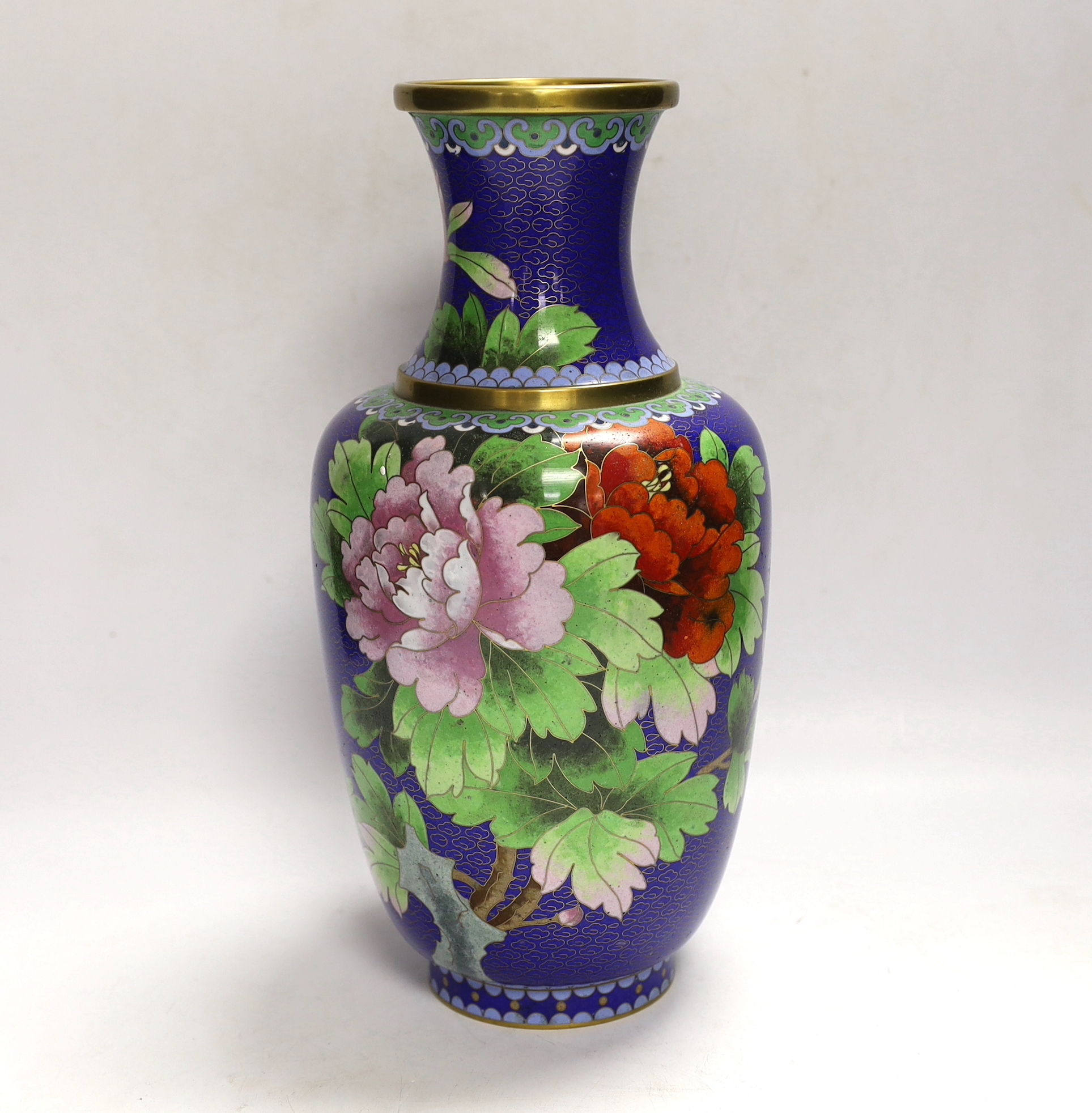 A Chinese cloisonné enamel vase, 31cm